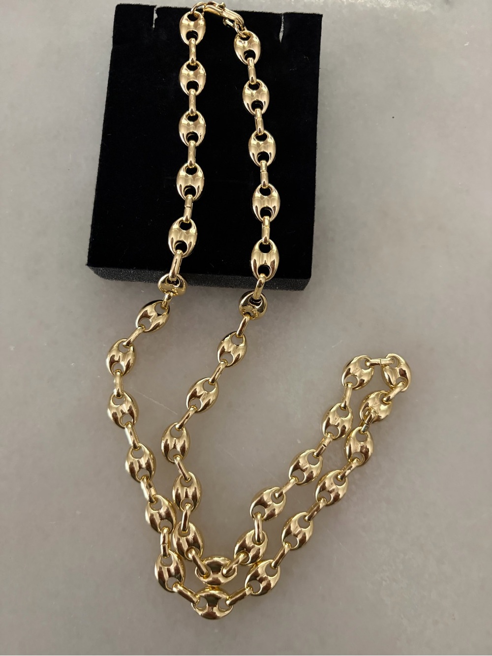 Gold tone metal Link Chain Necklace - Women’s Fashion Jewelry